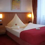 Hotel Ruhr 2*