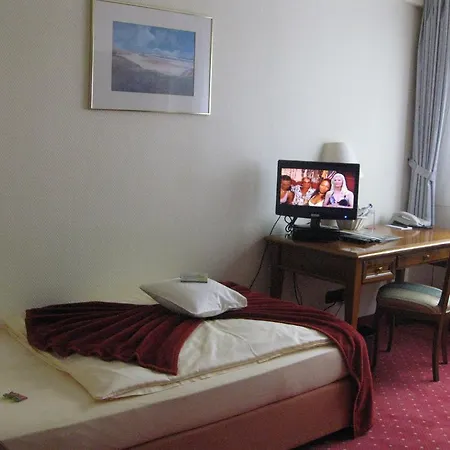 Hotel Ruhr 2*