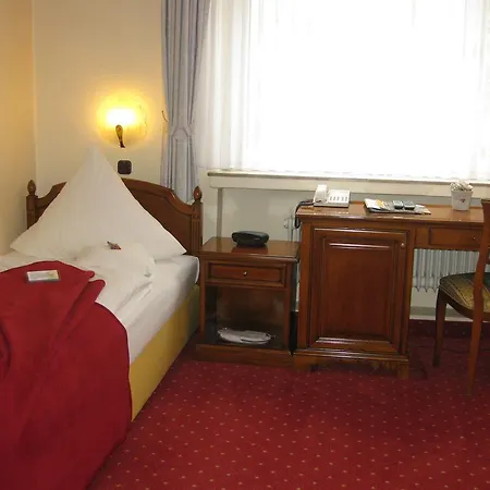 Ruhr Hotel 3*