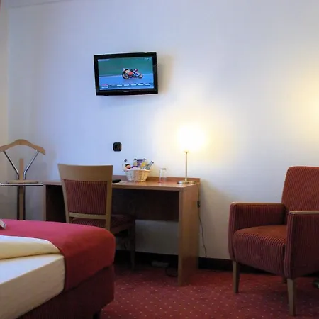 Ruhr Hotel 2*
