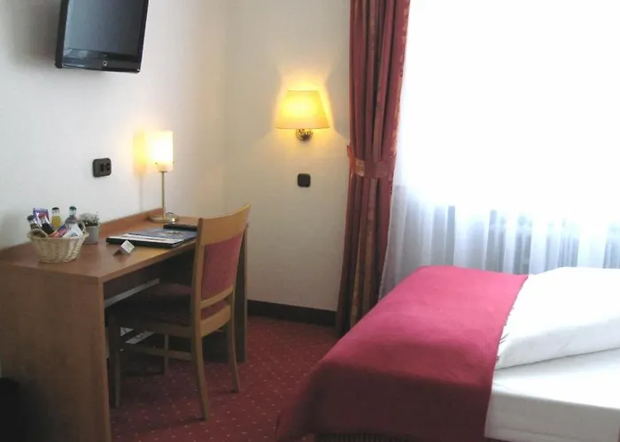Ruhr Hotel 2*