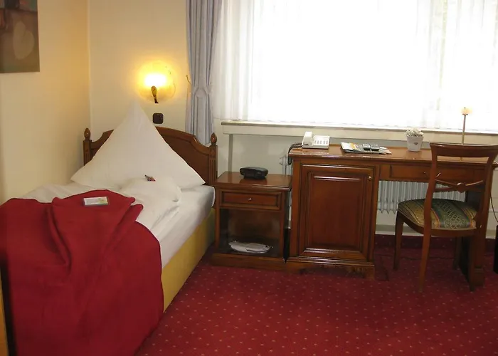 Ruhr Hotel 2*